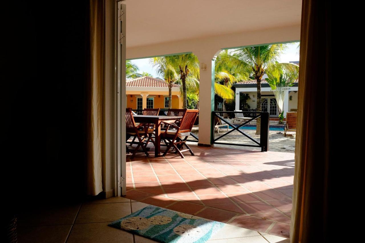 Villa Olivia Poolside Playa Exteriér fotografie