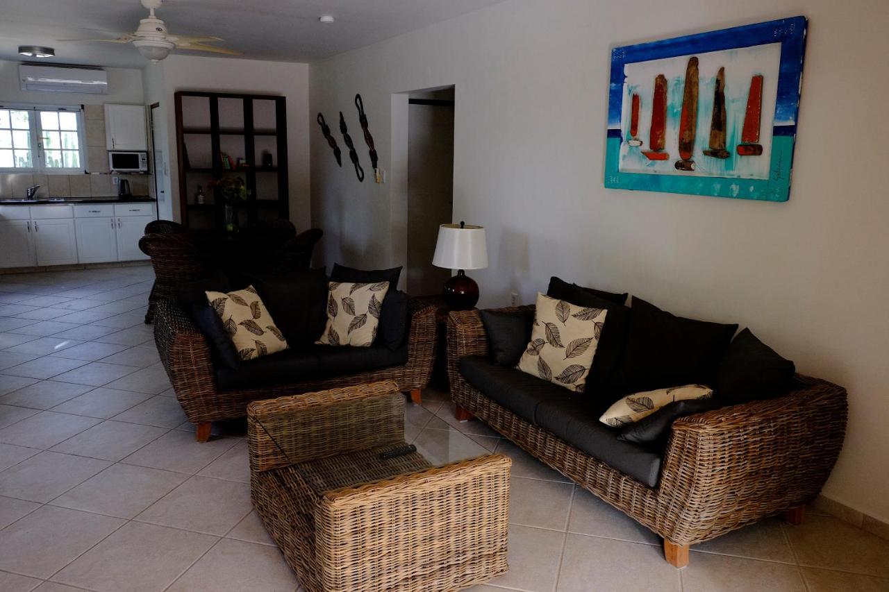 Villa Olivia Poolside Playa Exteriér fotografie